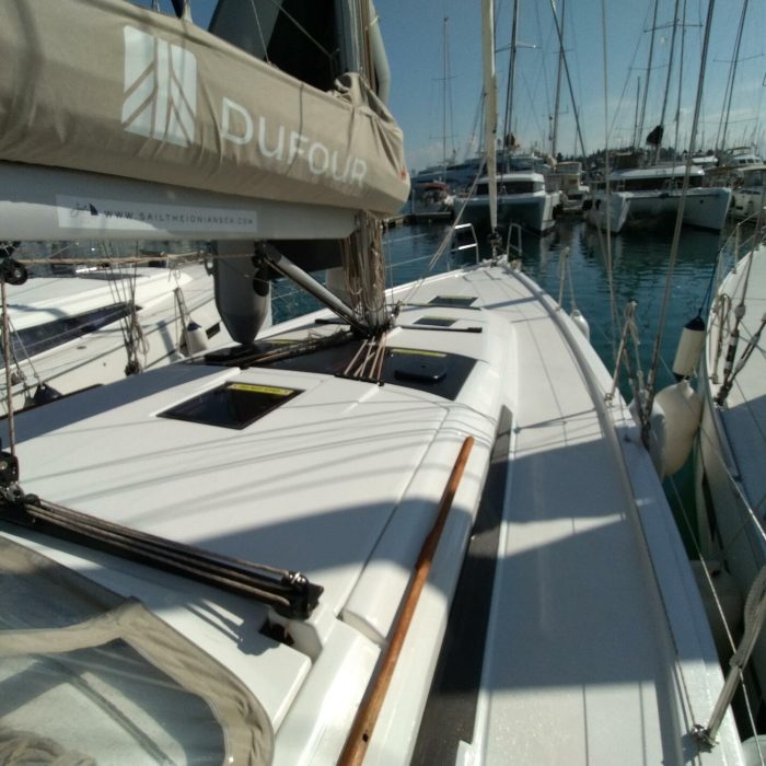 Triumph | Dufour 430 photo 7