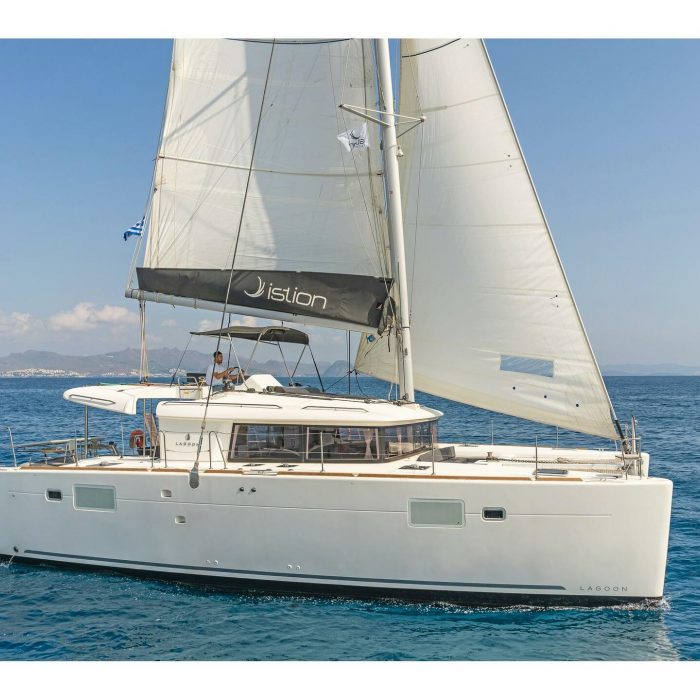 Nemesis | Lagoon 450 Fly photo 3