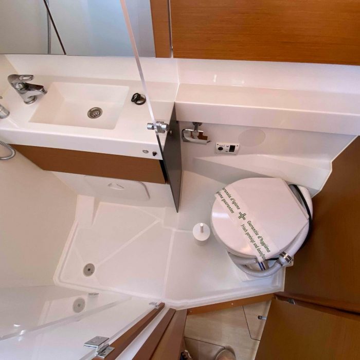 ALMA LIBRE VI | Sun Odyssey 410 photo 14 ALMA LIBRE VI | Sun Odyssey 410 photo 14