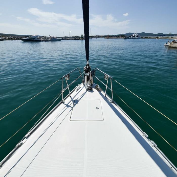 Controvento | Bavaria Cruiser 45 photo 13