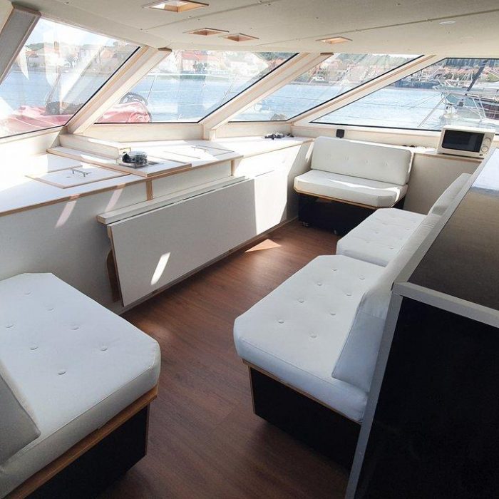 Upwind | Upwind 50 Eco - 4 + 1 cab. photo 13
