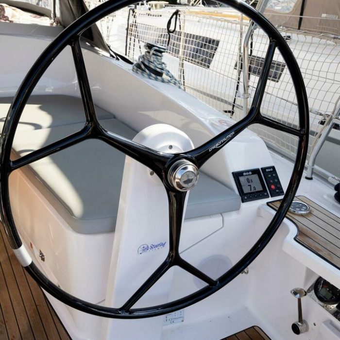 Fortunata | Bavaria Cruiser 37 Style photo 10