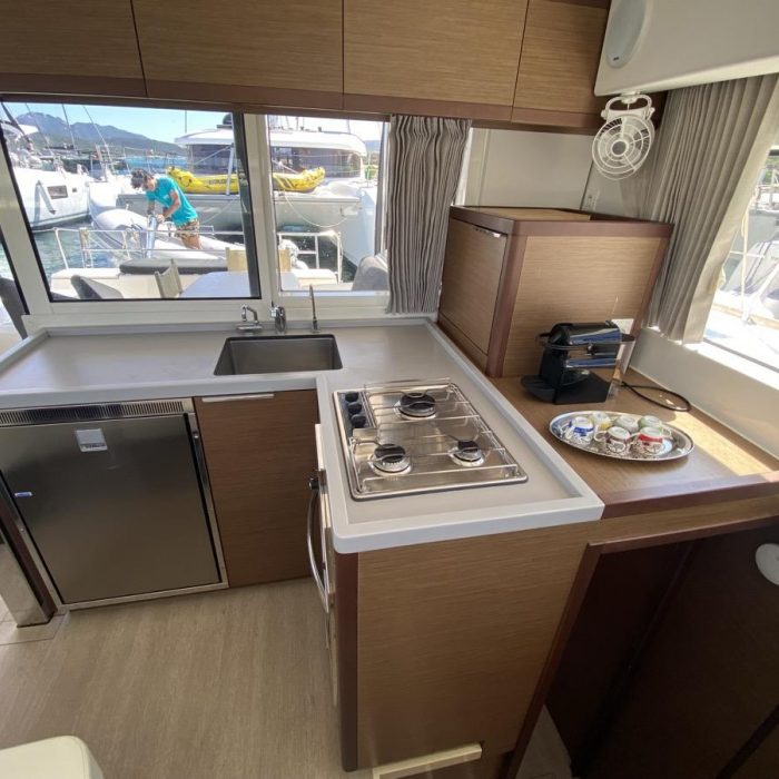 Aquila (WM, Inverter) | Lagoon 40 photo 20