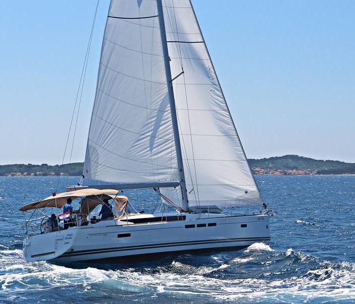 MAGIC DREAMS | Sun Odyssey 509 photo 3