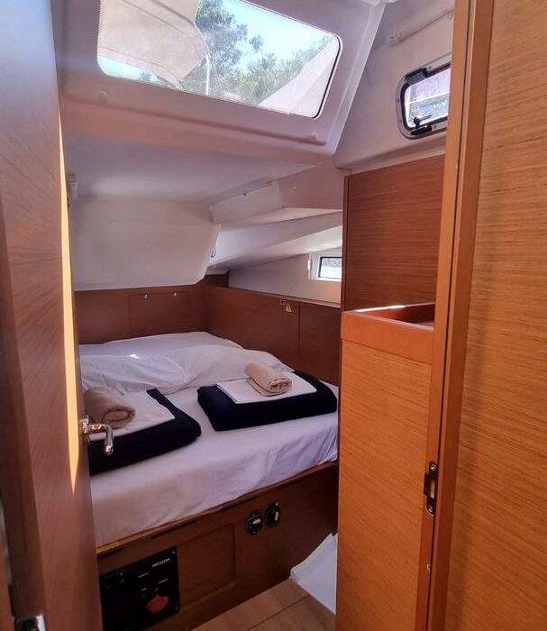 Izzy | Sun Odyssey 490 photo 26