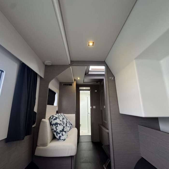 Blue Champagne | Fountaine Pajot MY4.S - Maestro photo 11