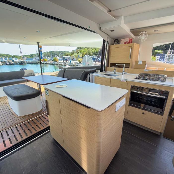 Acamar | Fountaine Pajot FP 41 Quatuor 3 photo 11