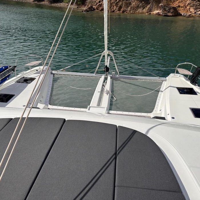 Maui- FIRST CLASS | Lagoon 55 photo 1