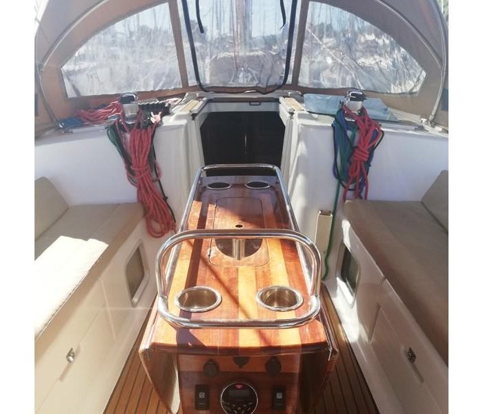 REN - TOTAL REFIT 2018 | Sun Odyssey 43 photo 3