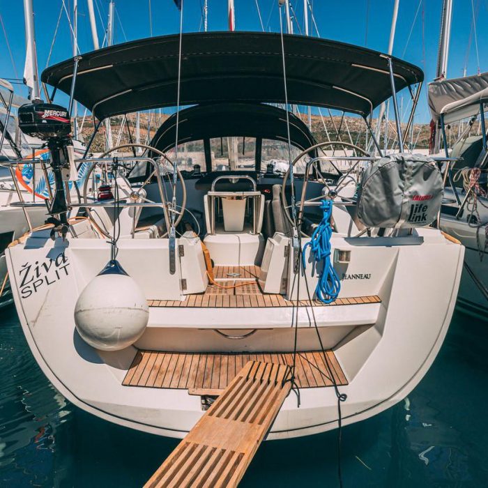 Ziva | Sun Odyssey 49 photo 1