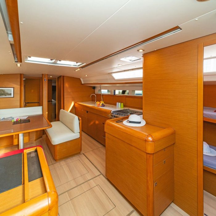 Eva | Sun Odyssey 519 photo 18