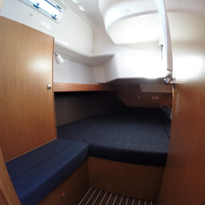 Lilli | Bavaria Cruiser 37 photo 11
