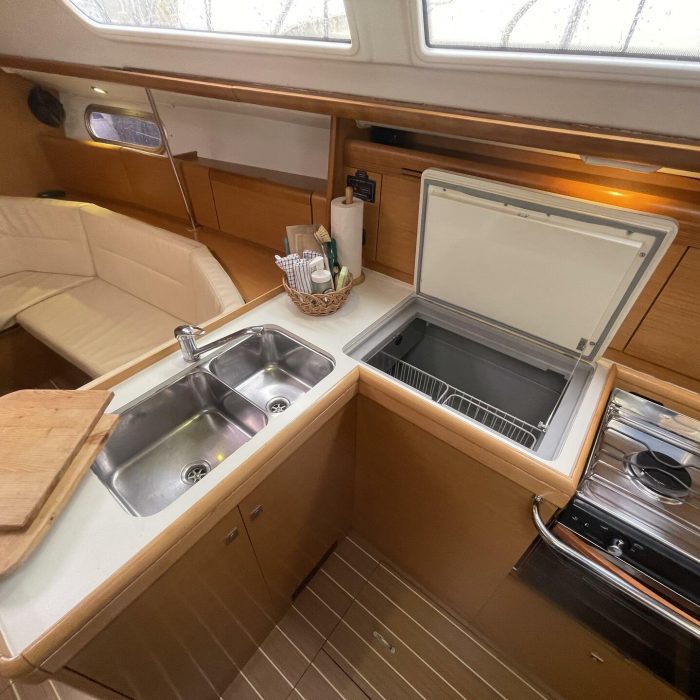 Agatha | Sun Odyssey 36i photo 7