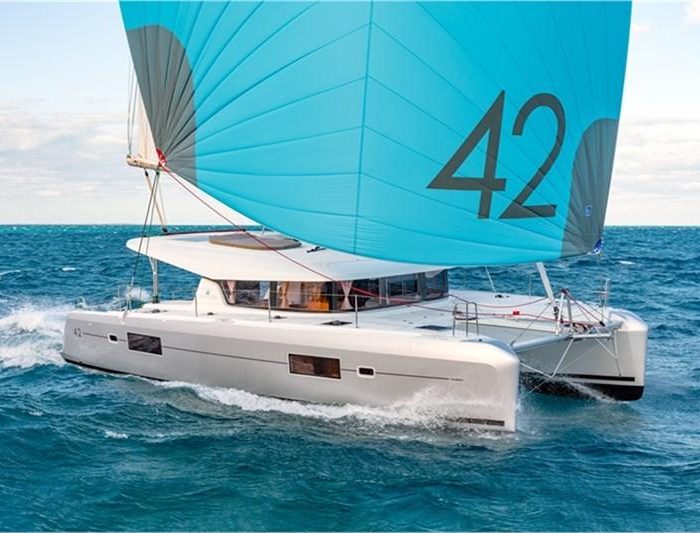 Marina III | Lagoon 42 photo 3