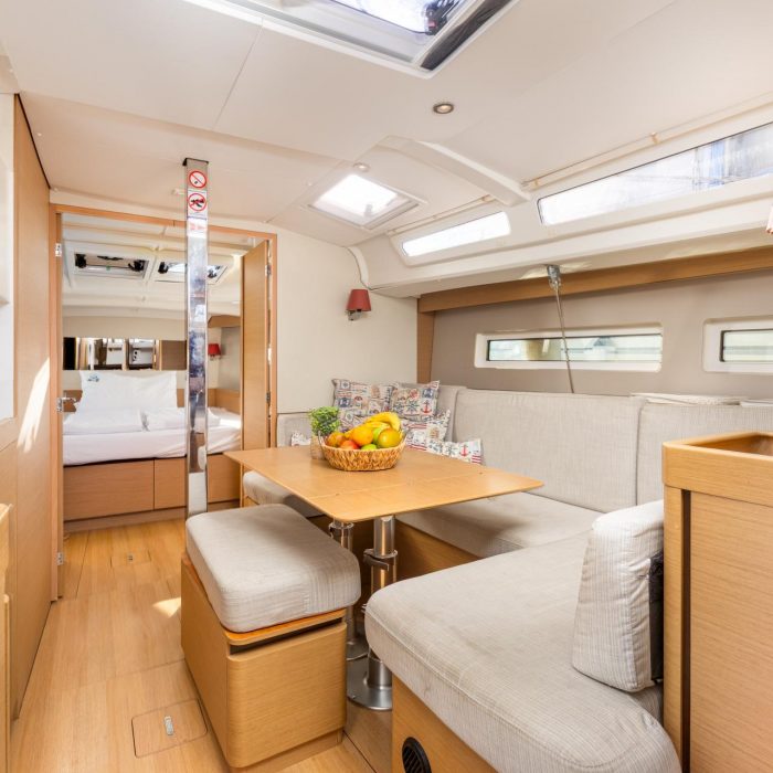 Ikarus | Sun Odyssey 440 photo 10