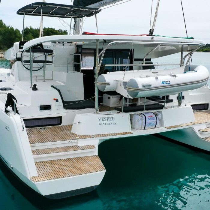 Vesper | Lagoon 42 photo 6