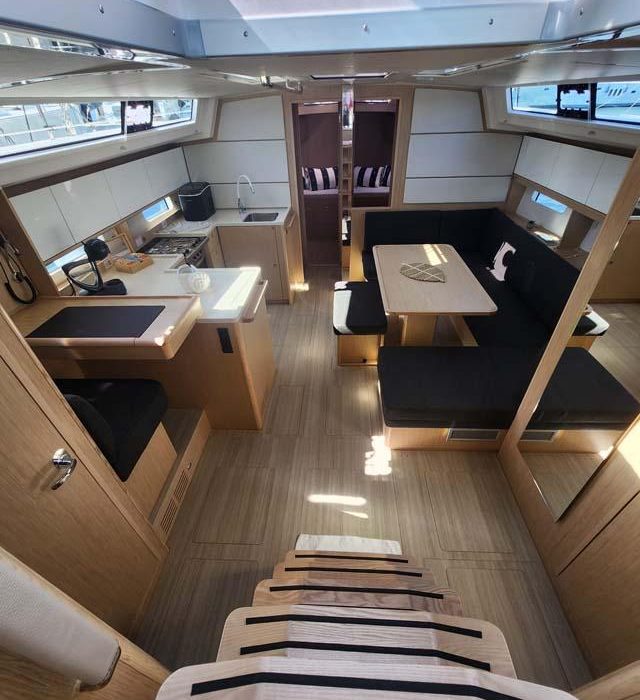 Nonica | Bavaria C46 photo 13