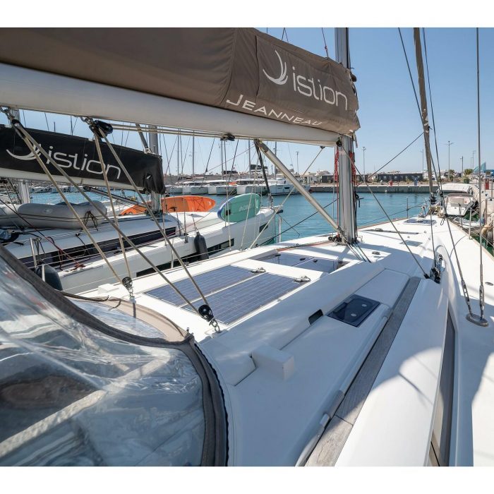 Sirius | Sun Odyssey 479 photo 1