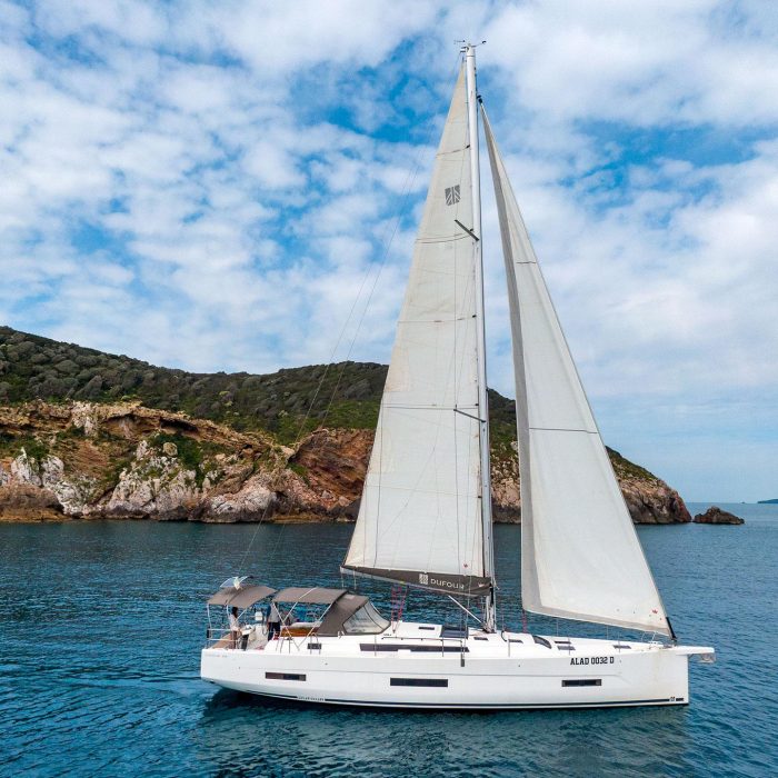 Medea - Water maker, Solar Panel | Dufour 530 photo 7