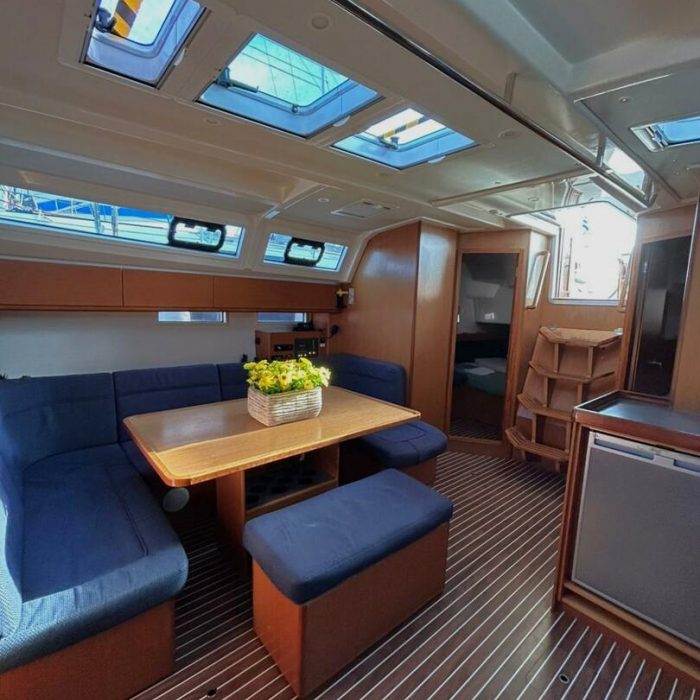 Leonidas II | Bavaria Cruiser 46 photo 4 Leonidas II | Bavaria Cruiser 46 photo 4