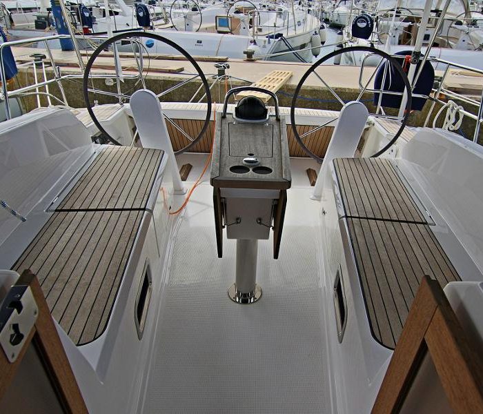 Patrizia | Bavaria Cruiser 41 photo 4