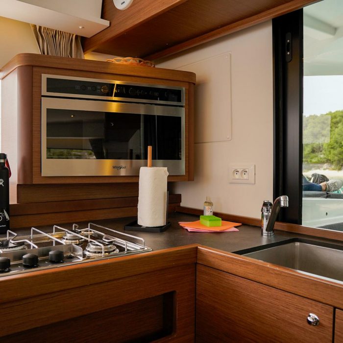 Vesper | Lagoon 42 photo 34
