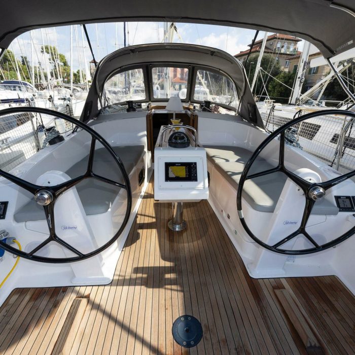 Fortunata | Bavaria Cruiser 37 Style photo 12