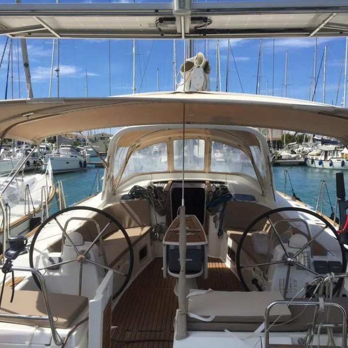 Evita | Oceanis 51.1 photo 2
