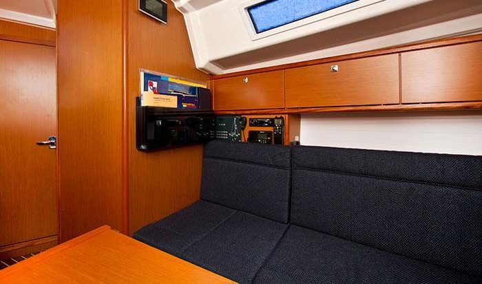 Tonkica | Bavaria Cruiser 34 photo 14