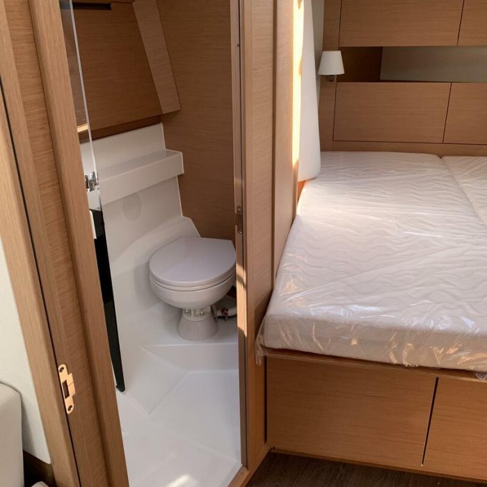 Bella | Sun Odyssey 410 photo 15