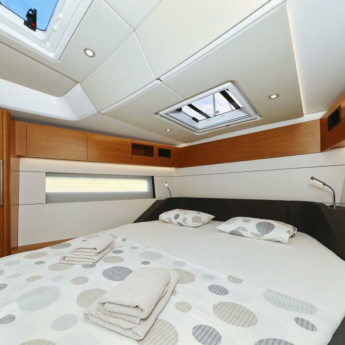 Alma - OW | Hanse 510 photo 13