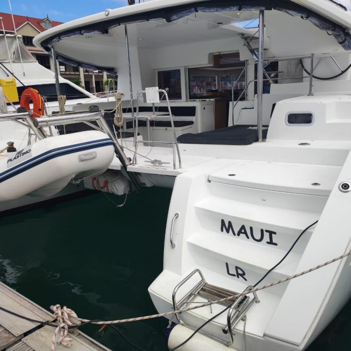 Maui | Lagoon 450 Sport photo 3