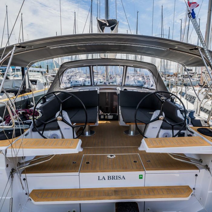 La Brisa | Hanse 410 photo 1
