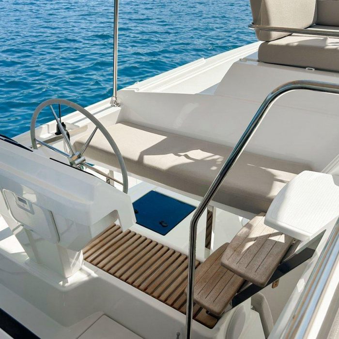 Angara | Fountaine Pajot Tanna 47 photo 5