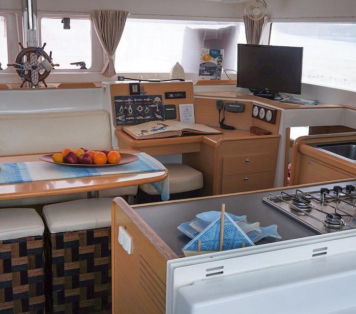 Excellent | Lagoon 400 photo 4