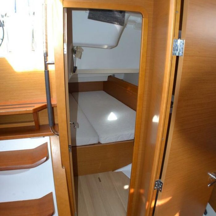 Libera | Sun Odyssey 439 photo 14