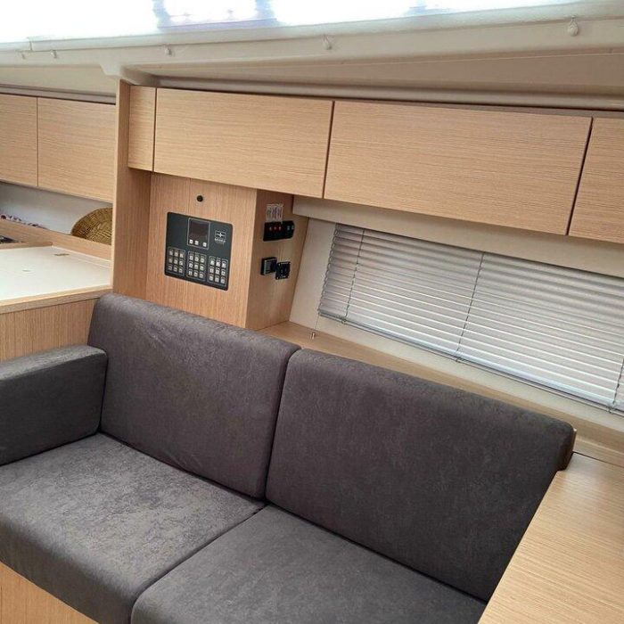 Seawave | Bavaria C42 photo 6