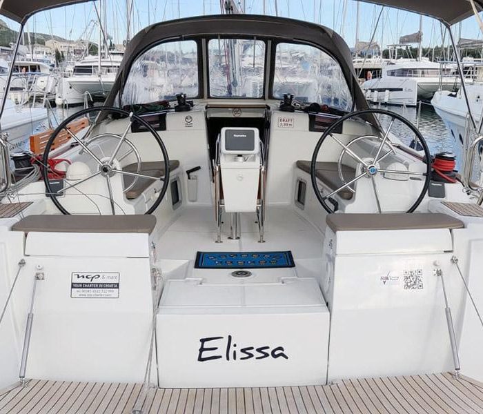 Elissa | Sun Odyssey 449 photo 9