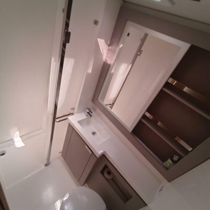 Caramita | Fountaine Pajot Elba 45 photo 34