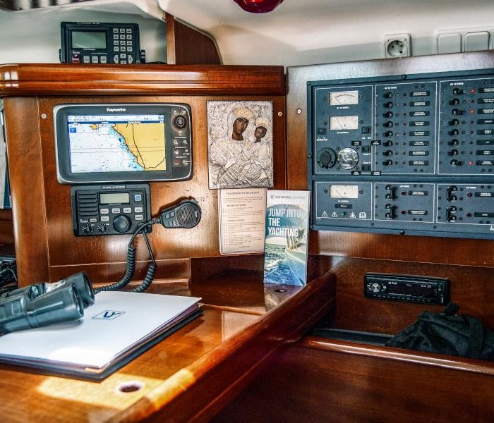 Vori | Oceanis 473 photo 22