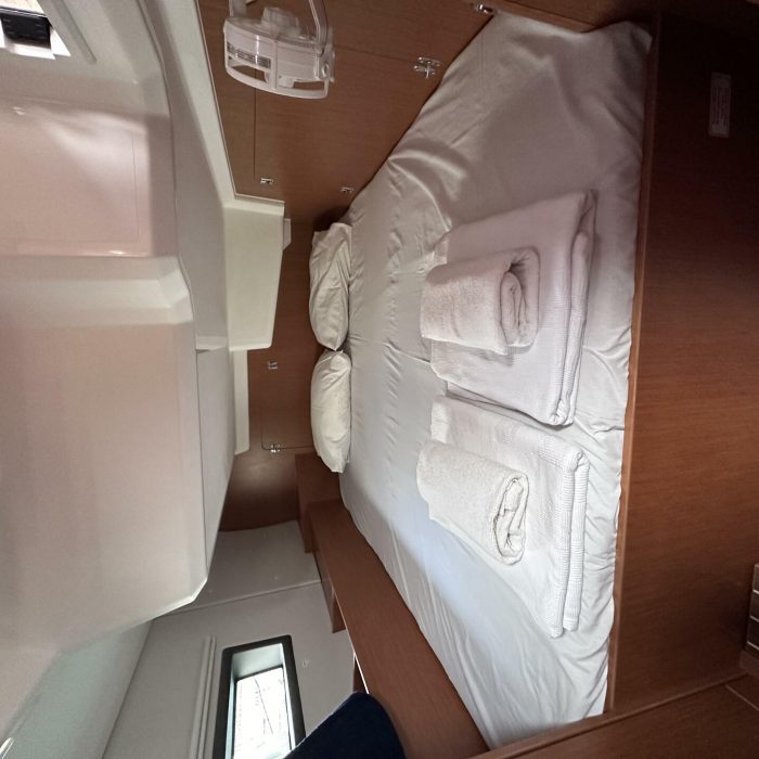Sail Scorpius | Bavaria C42 photo 6