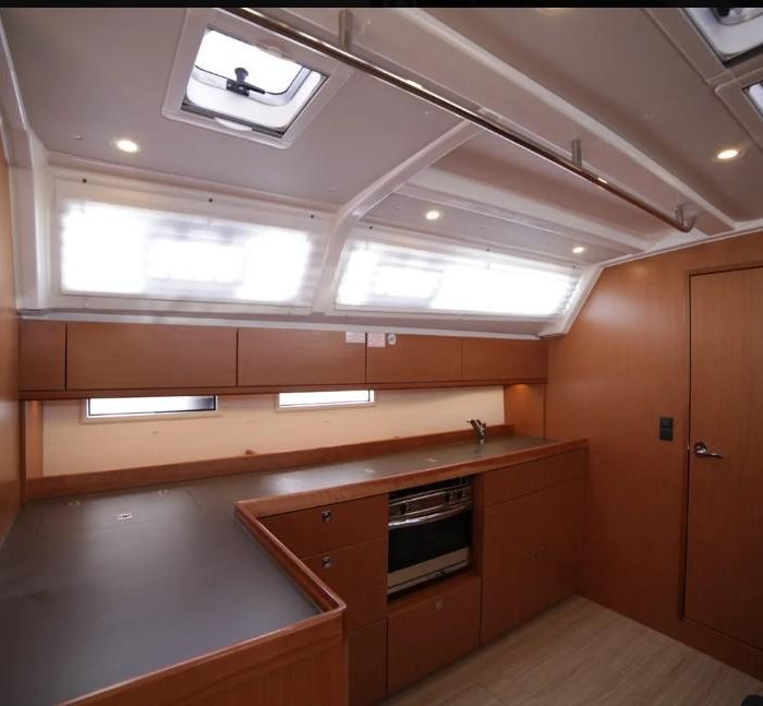 Sail Deneb | Bavaria 46 Cruiser photo 9