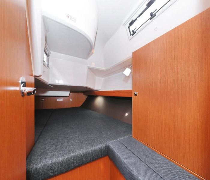 Lupe | Bavaria Cruiser 37 photo 82