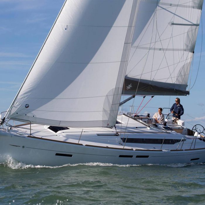 Kinthia | Sun Odyssey 419 photo 1