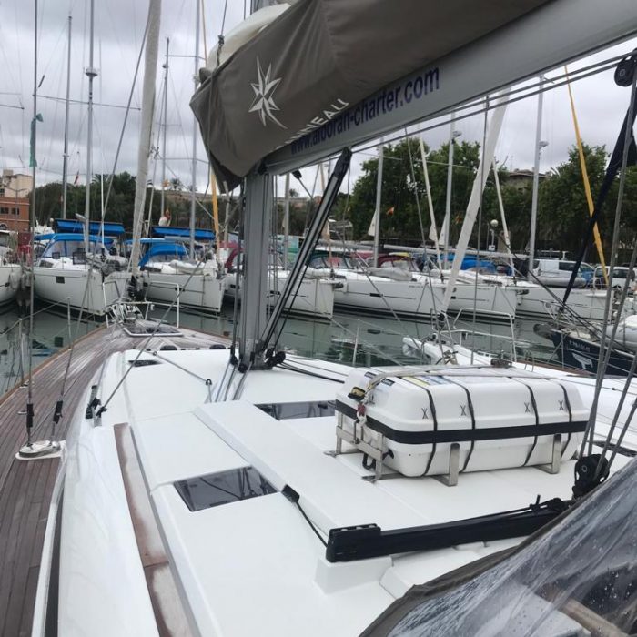 Alboran Grappa (Majorca) | Sun Odyssey 519 photo 3