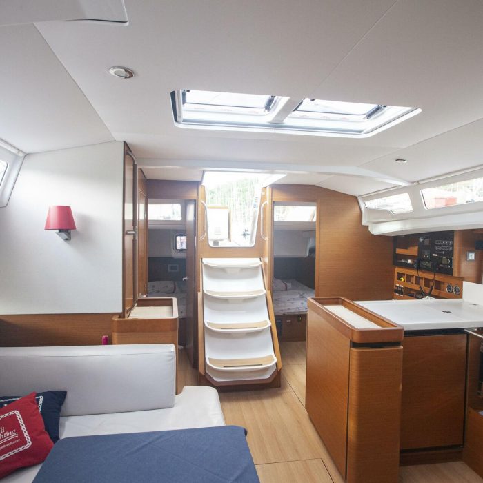 Celtic Breeze | Sun Odyssey 440 photo 12