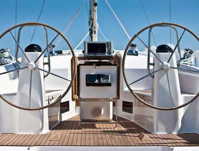 Erinika | Bavaria Cruiser 40 (3Cab) photo 8