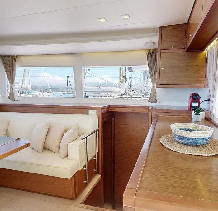 Zacapa | Lagoon 450 Fly photo 12 Zacapa | Lagoon 450 Fly photo 12