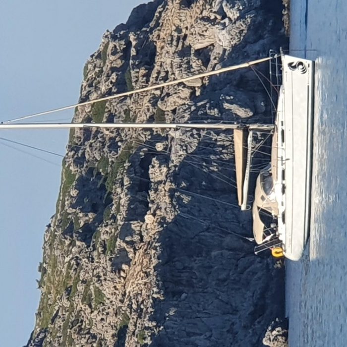 Rhodes Yachting | Cyclades 39.3 photo 9 Rhodes Yachting | Cyclades 39.3 photo 9