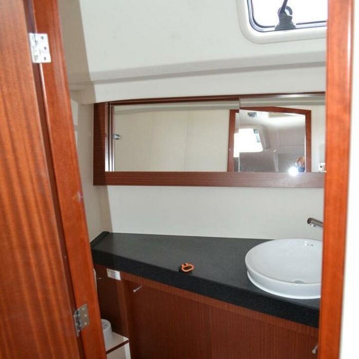 Vega | Hanse 415 photo 16